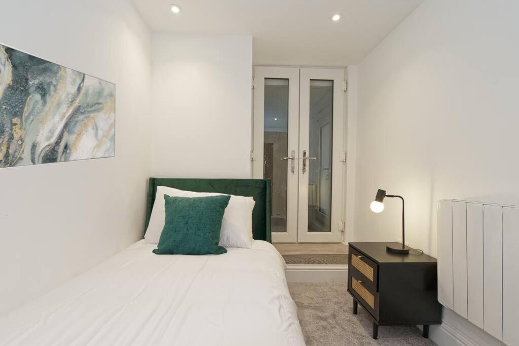 Stylish Beach Front Retreat 2 Bedrooms ハーン・ベイ エクステリア 写真