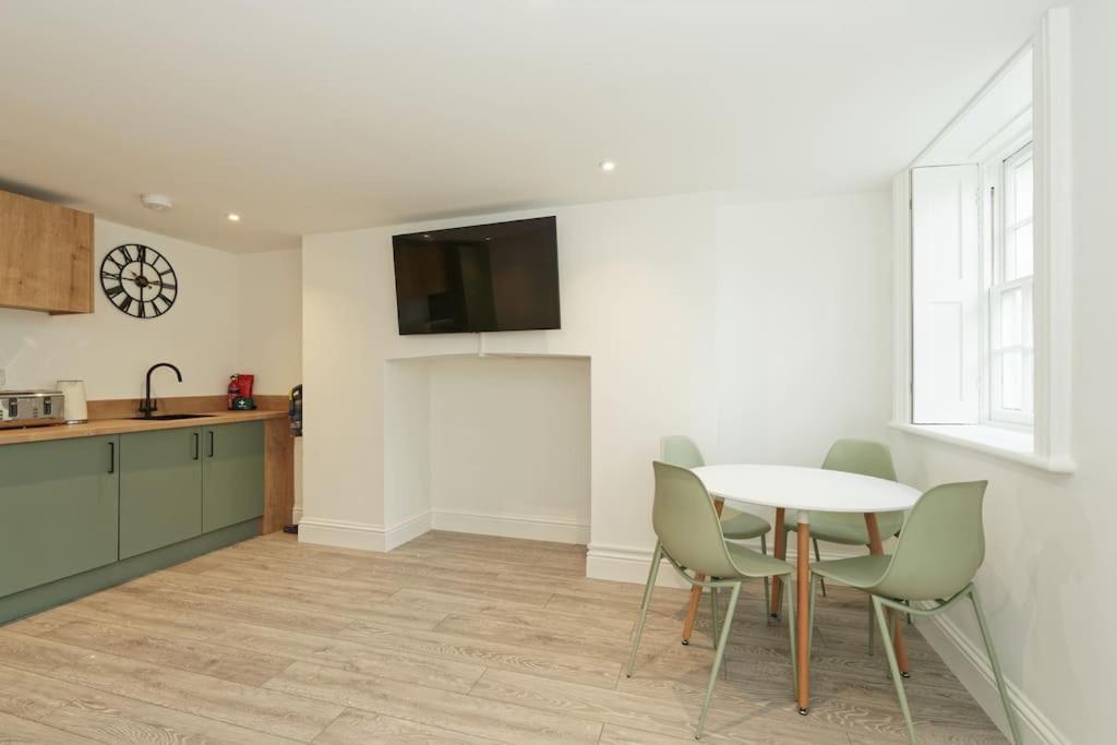 Stylish Beach Front Retreat 2 Bedrooms ハーン・ベイ エクステリア 写真